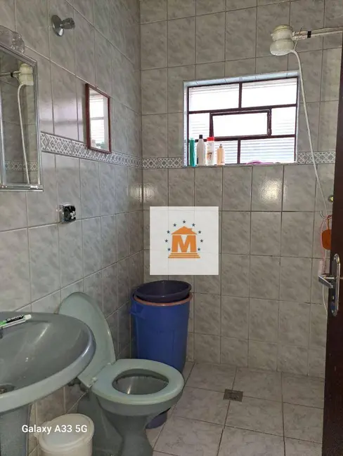 Foto 7 de Casa com 2 quartos à venda, 175m2 em Jardim das Oliveiras, Jacarei - SP