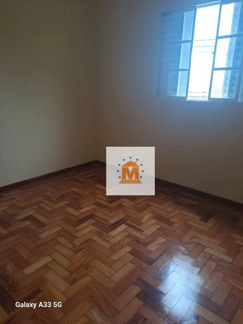 Foto 2 de Casa com 2 quartos à venda, 115m2 em Parque Santo Antônio, Jacarei - SP