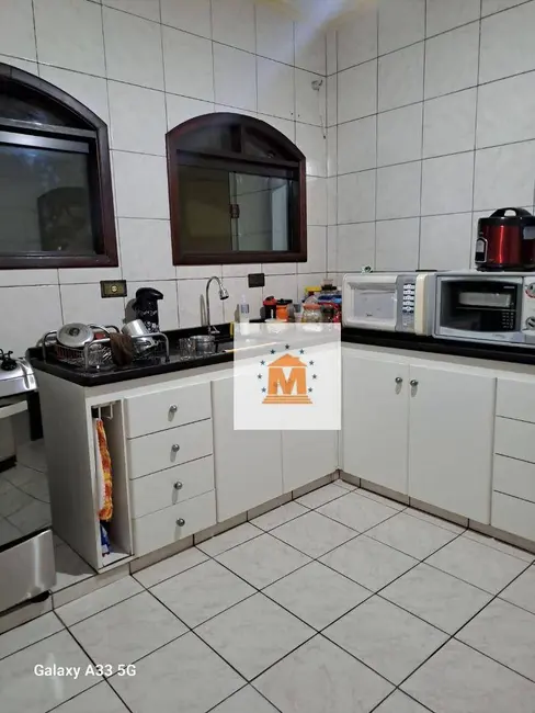 Foto 7 de Sobrado com 2 quartos à venda, 127m2 em Jardim Esper, Jacarei - SP