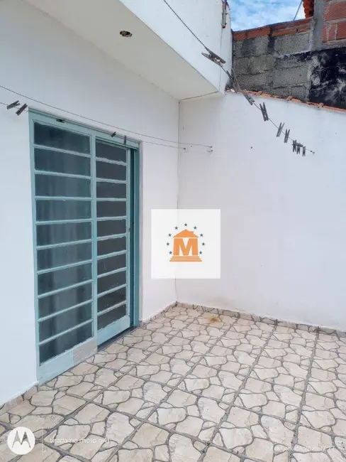 Foto 2 de Casa com 2 quartos à venda, 137m2 em Parque Imperial, Jacarei - SP