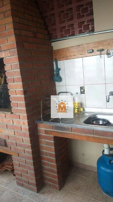 Foto 6 de Casa com 3 quartos à venda em Jardim das Oliveiras, Jacarei - SP