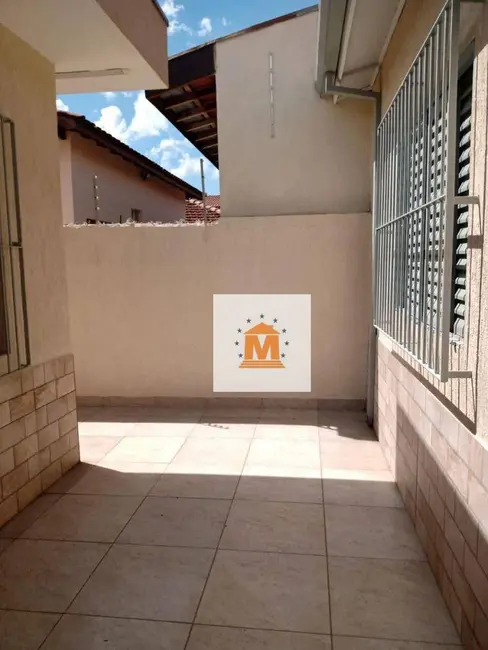 Foto 3 de Casa com 3 quartos à venda em São João, Jacarei - SP