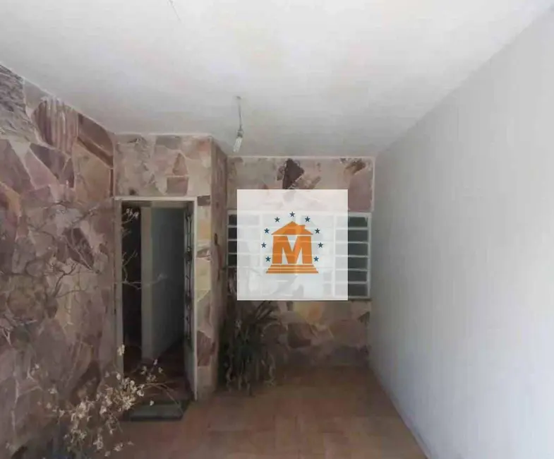 Foto 3 de Casa com 2 quartos à venda, 150m2 em Centro, Jacarei - SP