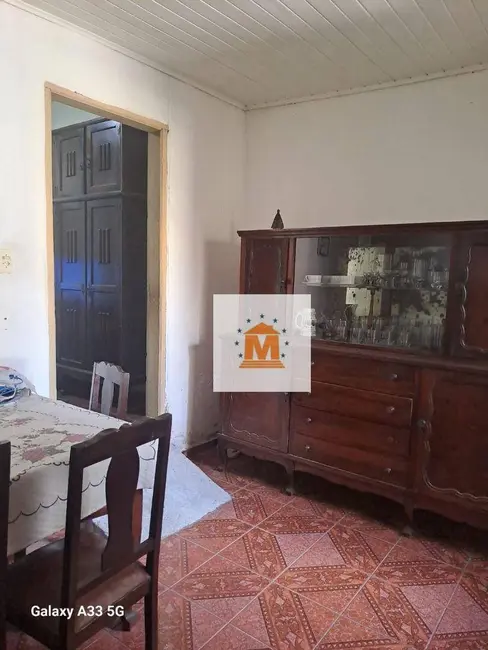 Foto 2 de Casa com 2 quartos à venda, 147m2 em Jardim Paraíba, Jacarei - SP