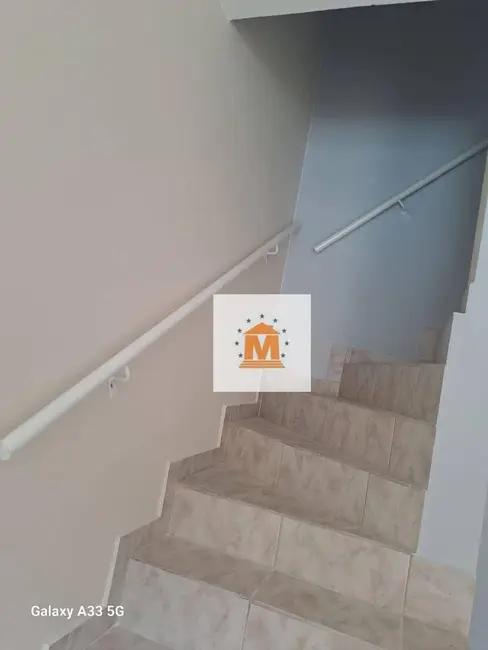 Foto 4 de Sobrado com 2 quartos à venda, 107m2 em Jardim Jacinto, Jacarei - SP