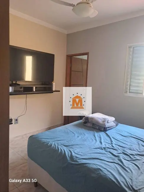 Foto 5 de Sobrado com 2 quartos à venda, 107m2 em Jardim Jacinto, Jacarei - SP