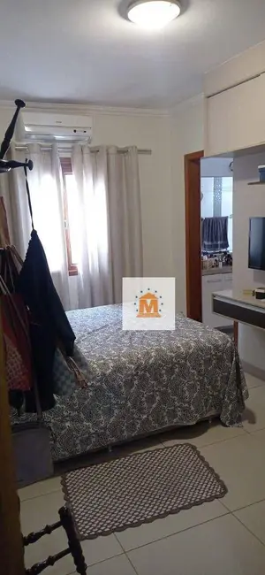 Foto 9 de Casa com 3 quartos à venda, 273m2 em Jardim Mesquita, Jacarei - SP