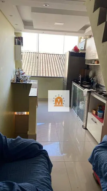 Foto 1 de Sobrado com 2 quartos à venda em Indaiá, Caraguatatuba - SP