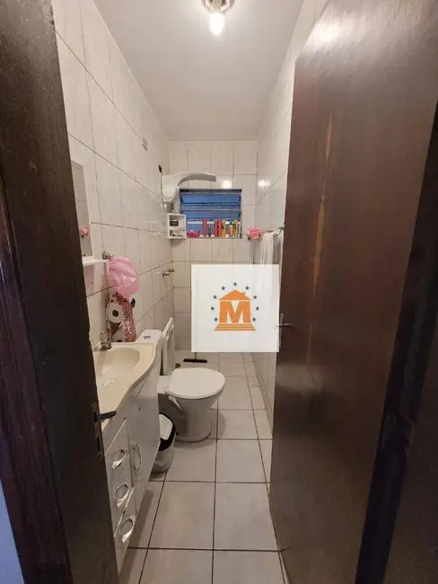 Foto 6 de Casa com 4 quartos à venda em Sao Jose Dos Campos - SP