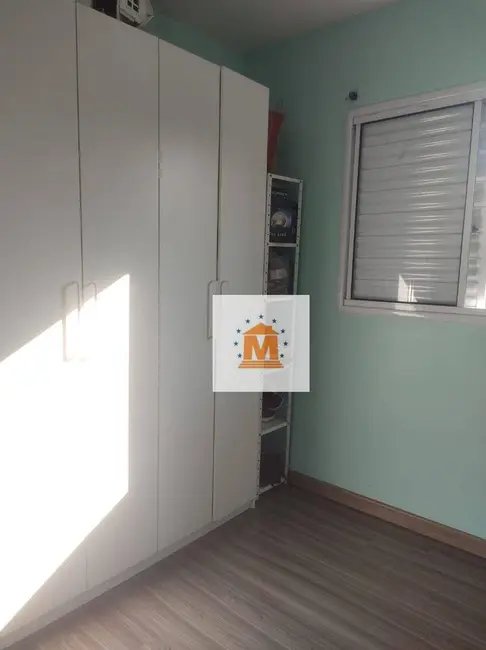 Foto 6 de Apartamento com 2 quartos à venda, 48m2 em Parque Santo Antônio, Jacarei - SP