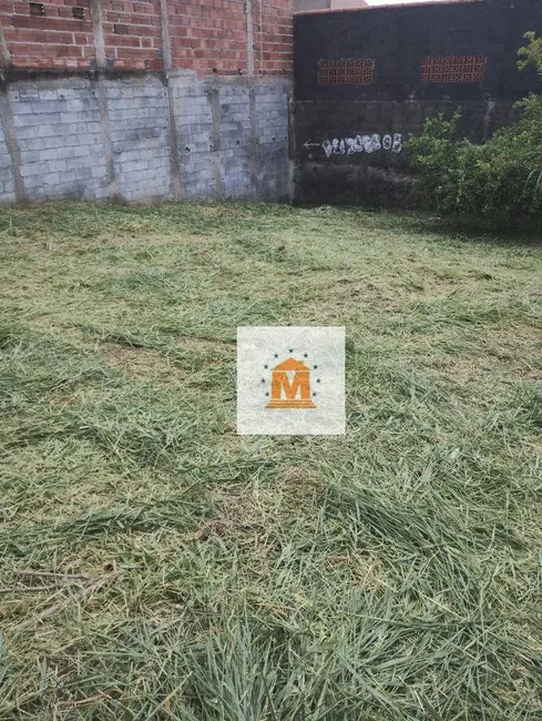 Foto 3 de Terreno / Lote à venda, 250m2 em Jacarei - SP