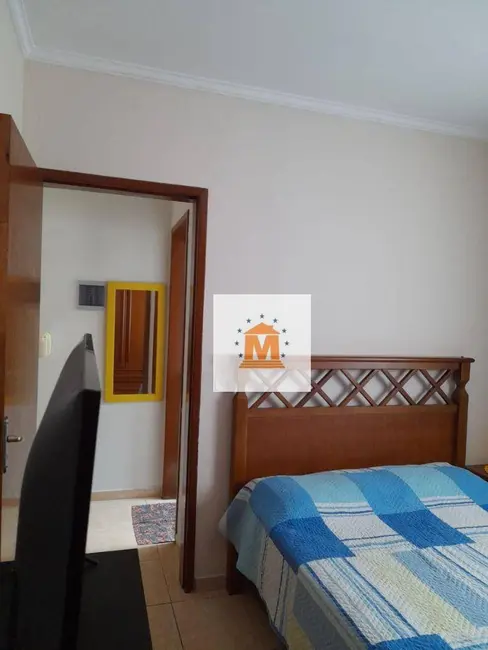 Foto 8 de Casa de Condomínio com 2 quartos à venda, 130m2 em Jardim Maria Amélia, Jacarei - SP