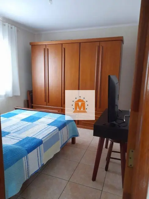 Foto 9 de Casa de Condomínio com 2 quartos à venda, 130m2 em Jardim Maria Amélia, Jacarei - SP