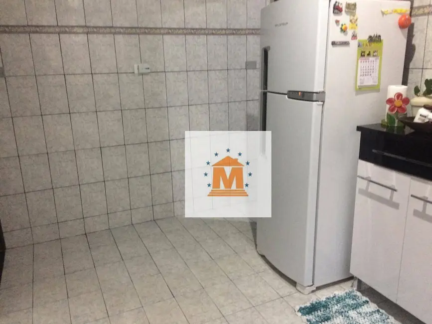 Foto 6 de Casa com 2 quartos à venda, 222m2 em São João, Jacarei - SP