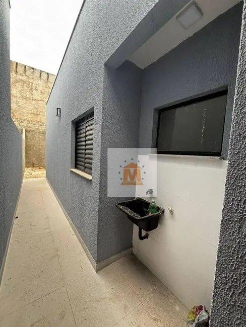 Foto 8 de Casa com 2 quartos à venda, 125m2 em Jardim Colônia, Jacarei - SP
