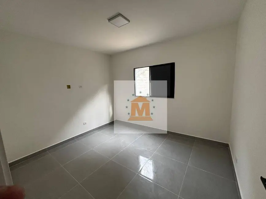 Foto 6 de Casa com 2 quartos à venda, 125m2 em Jardim Colônia, Jacarei - SP