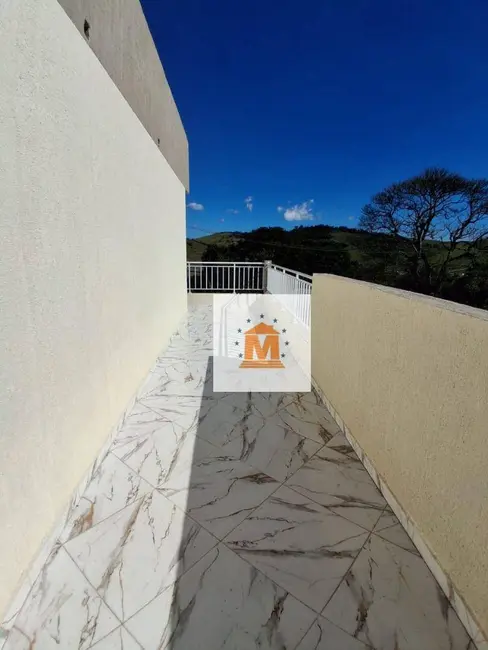 Foto 2 de Sobrado com 3 quartos à venda, 120m2 em Jardim Santo Antônio da Boa Vista, Jacarei - SP
