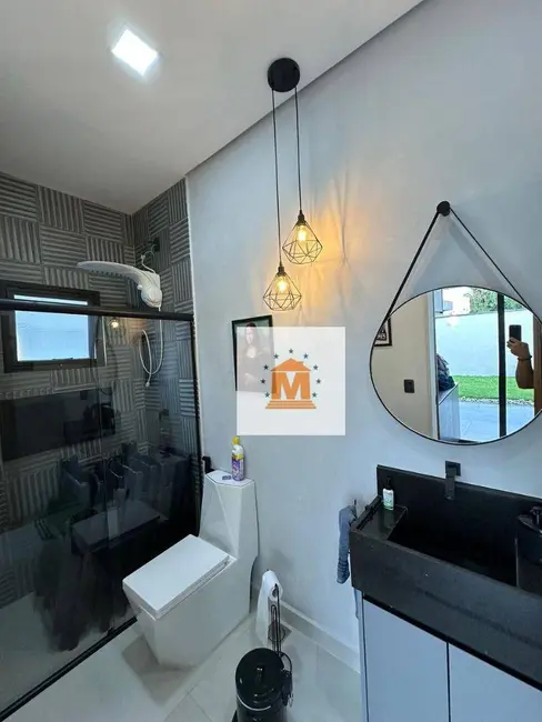 Foto 5 de Sobrado com 4 quartos à venda, 200m2 em Jardim Jacinto, Jacarei - SP