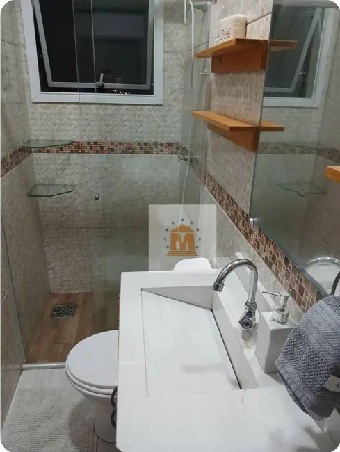 Foto 2 de Sobrado com 2 quartos à venda, 152m2 em Centro, Jacarei - SP