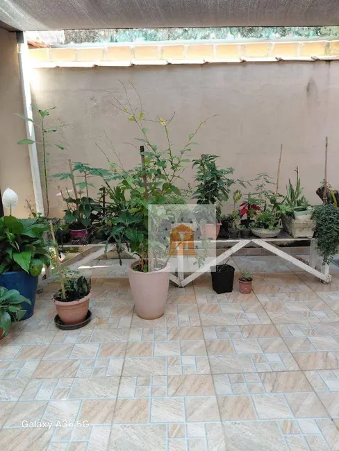 Sobrado com 3 quartos à venda, 125m2 em Vila Ita, Jacarei - SP - imagem 7 Foto 7 de Sobrado com 3 quartos à venda, 125m2 em Vila Ita, Jacarei - SP