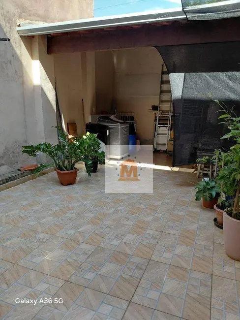 Sobrado com 3 quartos à venda, 125m2 em Vila Ita, Jacarei - SP - imagem 6 Foto 6 de Sobrado com 3 quartos à venda, 125m2 em Vila Ita, Jacarei - SP