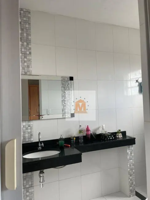Foto 4 de Sobrado com 4 quartos à venda, 150m2 em Vila Formosa, Jacarei - SP