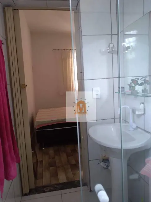 Sobrado com 3 quartos à venda, 1921m2 em Santa Branca - SP - imagem 4 Foto 4 de Sobrado com 3 quartos à venda, 1921m2 em Santa Branca - SP