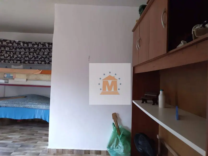 Sobrado com 3 quartos à venda, 1921m2 em Santa Branca - SP - imagem 7 Foto 7 de Sobrado com 3 quartos à venda, 1921m2 em Santa Branca - SP