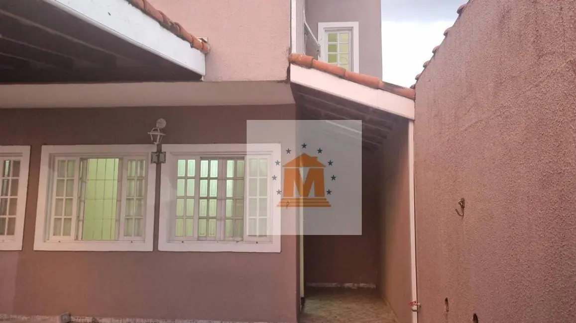 Foto 2 de Sobrado com 2 quartos à venda, 88m2 em Jardim Santa Maria, Jacarei - SP