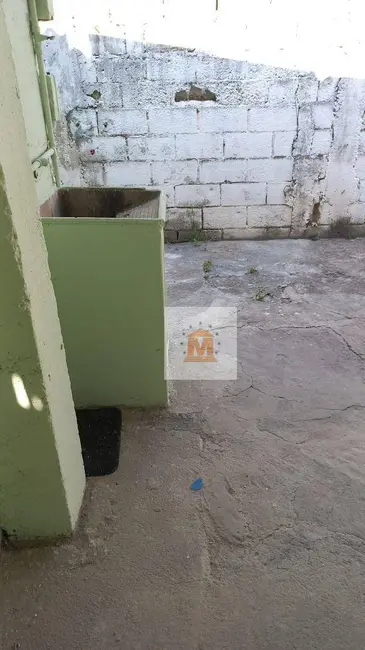 Foto 4 de Casa com 1 quarto à venda, 151m2 em Jardim Califórnia, Jacarei - SP