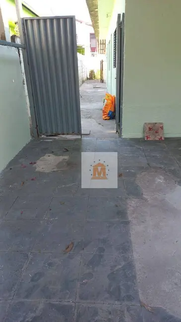 Foto 9 de Casa com 1 quarto à venda, 151m2 em Jardim Califórnia, Jacarei - SP