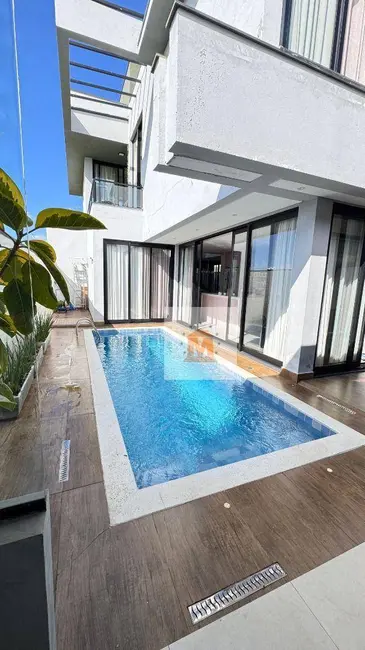 Foto 2 de Sobrado com 3 quartos à venda, 250m2 em Jardim São Gabriel, Jacarei - SP