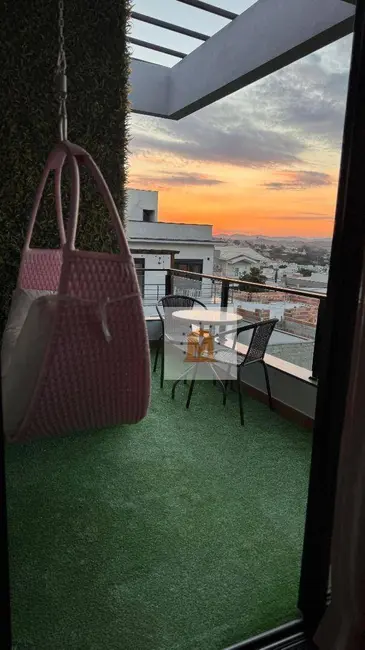 Foto 4 de Sobrado com 3 quartos à venda, 250m2 em Jardim São Gabriel, Jacarei - SP