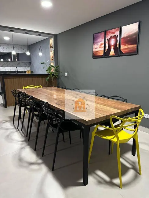 Foto 3 de Sobrado com 3 quartos à venda, 250m2 em Jardim São Gabriel, Jacarei - SP