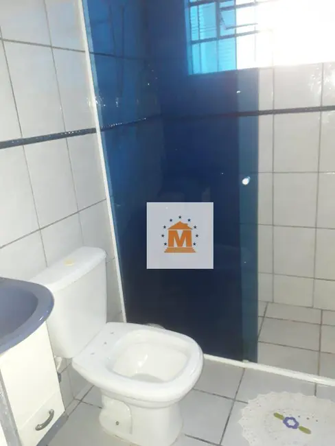 Foto 3 de Sobrado com 2 quartos à venda, 175m2 em Parque Santo Antônio, Jacarei - SP