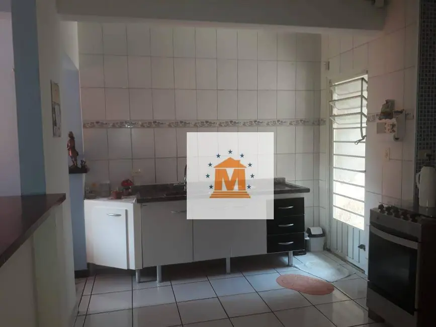 Foto 4 de Sobrado com 2 quartos à venda, 175m2 em Parque Santo Antônio, Jacarei - SP