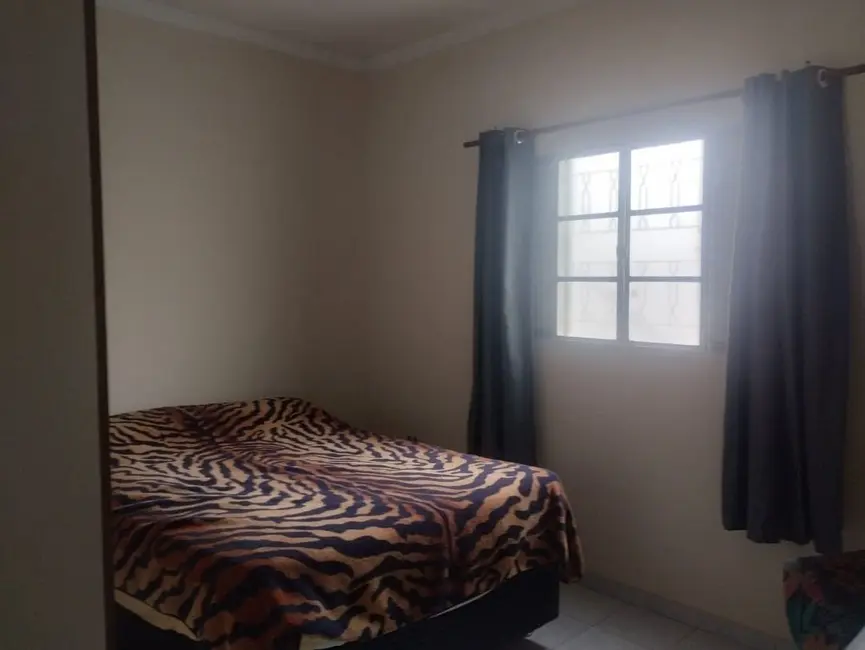 Foto 5 de Sobrado com 3 quartos à venda, 162m2 em Parque dos Príncipes, Jacarei - SP