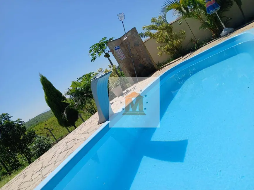 Chácara com 2 quartos à venda, 1204m2 em São João da Boa Vista, Cacapava - SP - imagem 5 Foto 5 de Chácara com 2 quartos à venda, 1204m2 em São João da Boa Vista, Cacapava - SP