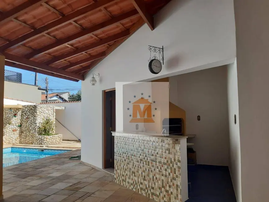 Foto 4 de Casa com 4 quartos à venda, 553m2 em Vila Santos, Cacapava - SP