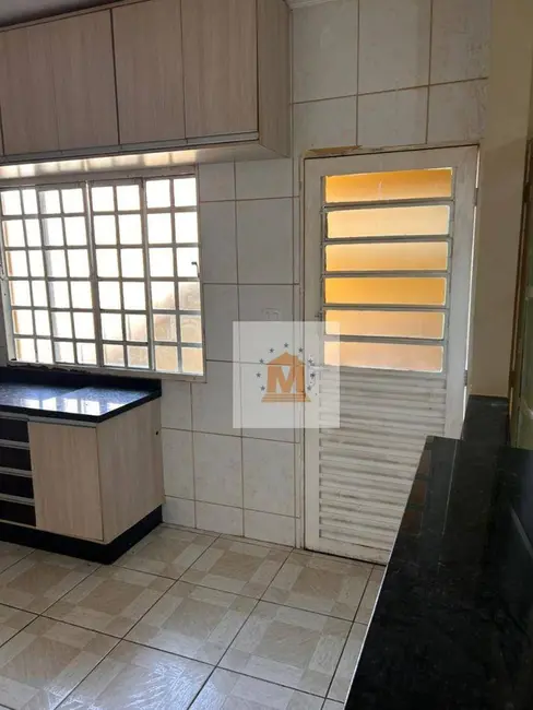 Foto 8 de Casa com 2 quartos à venda, 170m2 em Bandeira Branca, Jacarei - SP