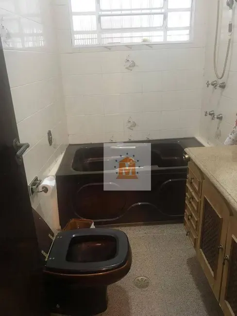 Foto 7 de Casa com 3 quartos à venda, 286m2 em Centro, Jacarei - SP