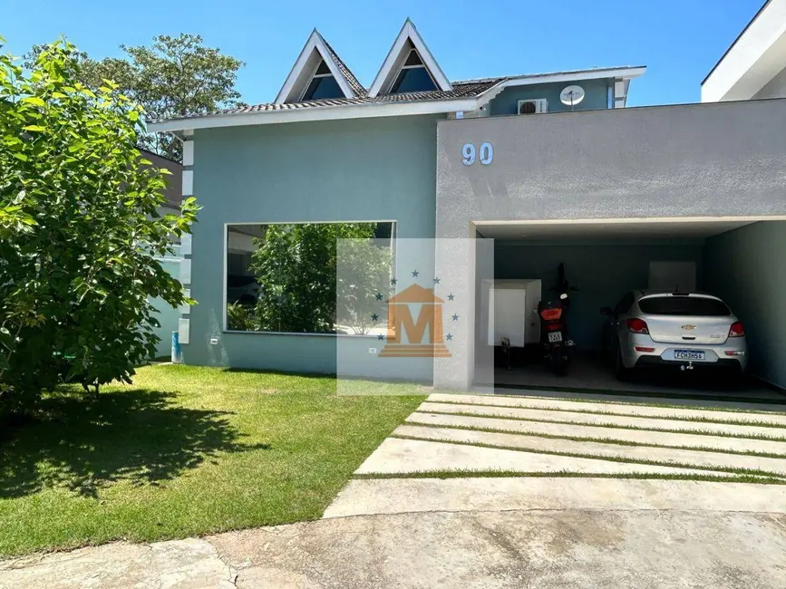 Foto 3 de Sobrado com 3 quartos à venda, 231m2 em Jardim Jacinto, Jacarei - SP