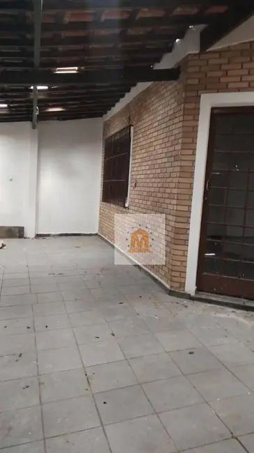 Foto 4 de Casa com 2 quartos à venda, 300m2 em Jardim Flórida, Jacarei - SP