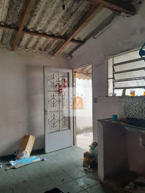 Foto 3 de Casa com 1 quarto à venda, 175m2 em Cidade Salvador, Jacarei - SP