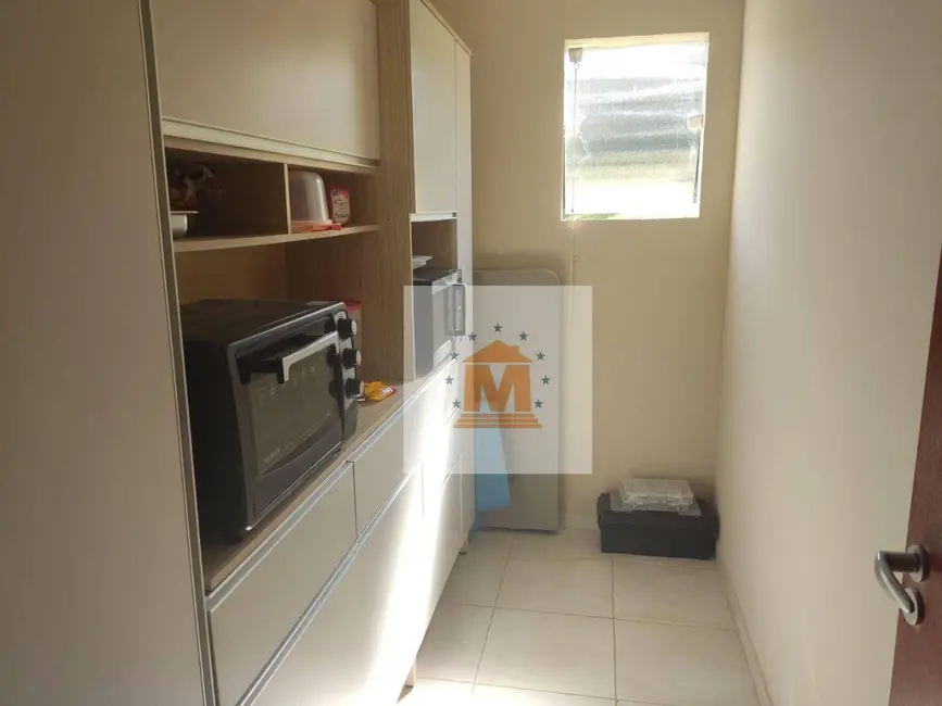 Foto 6 de Sobrado com 3 quartos à venda, 1600m2 em Jacarei - SP