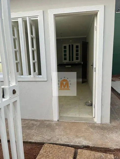 Foto 1 de Casa com 2 quartos à venda, 170m2 em Sao Jose Dos Campos - SP