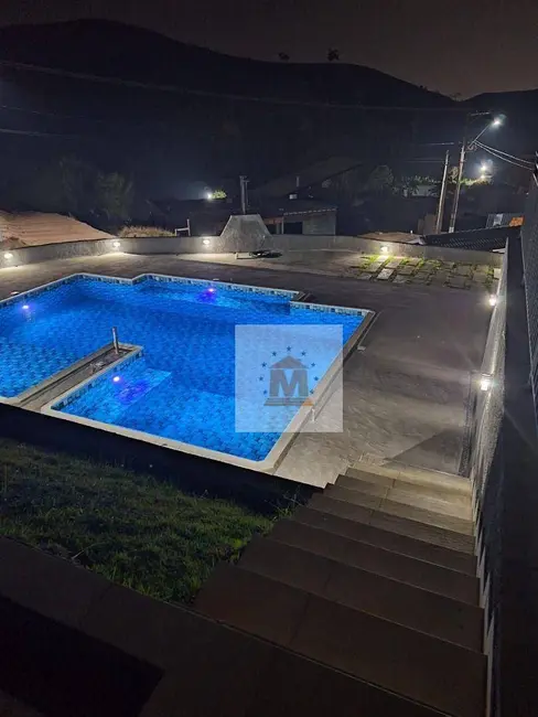 Foto 3 de Sobrado com 3 quartos à venda, 1980m2 em Condomínio Parque Vale dos Lagos, Jacarei - SP