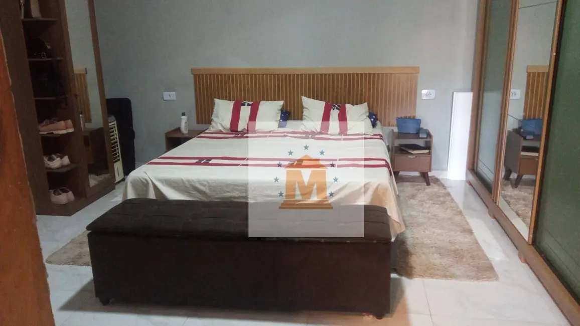 Foto 2 de Sobrado com 1 quarto à venda, 75m2 em Jardim do Marquês, Jacarei - SP