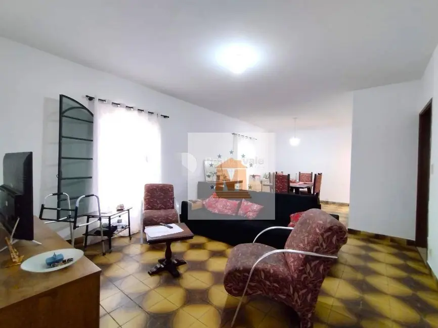 Foto 1 de Casa com 3 quartos à venda, 340m2 em Sao Jose Dos Campos - SP