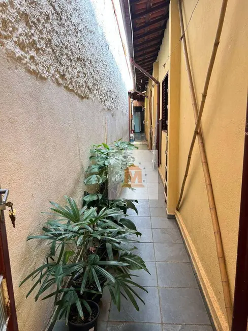 Foto 6 de Casa com 4 quartos à venda, 150m2 em Jardim Esper, Jacarei - SP